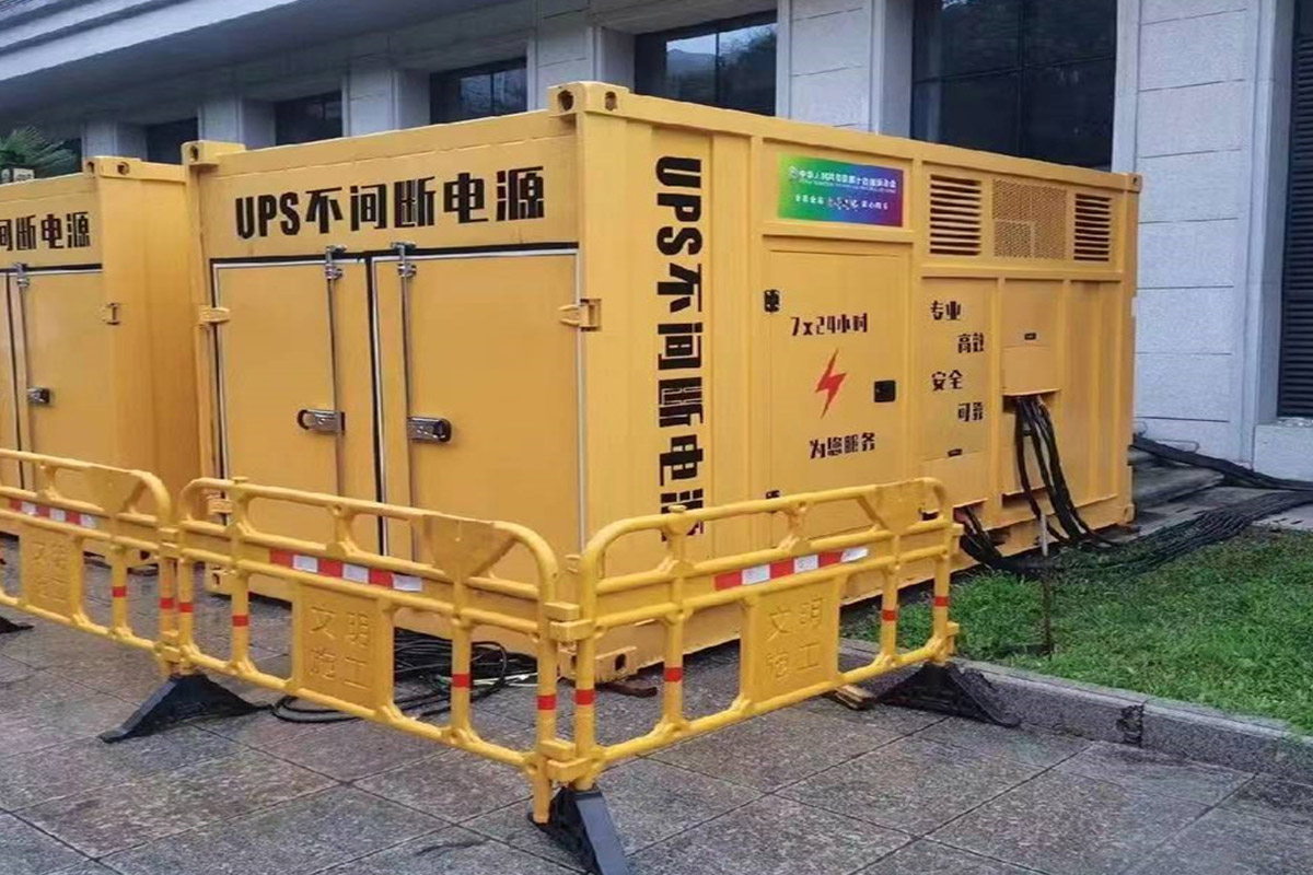 路北发电机租赁施工现场
